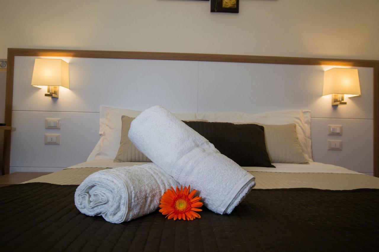 B&B Al Viale Foggia Buitenkant foto